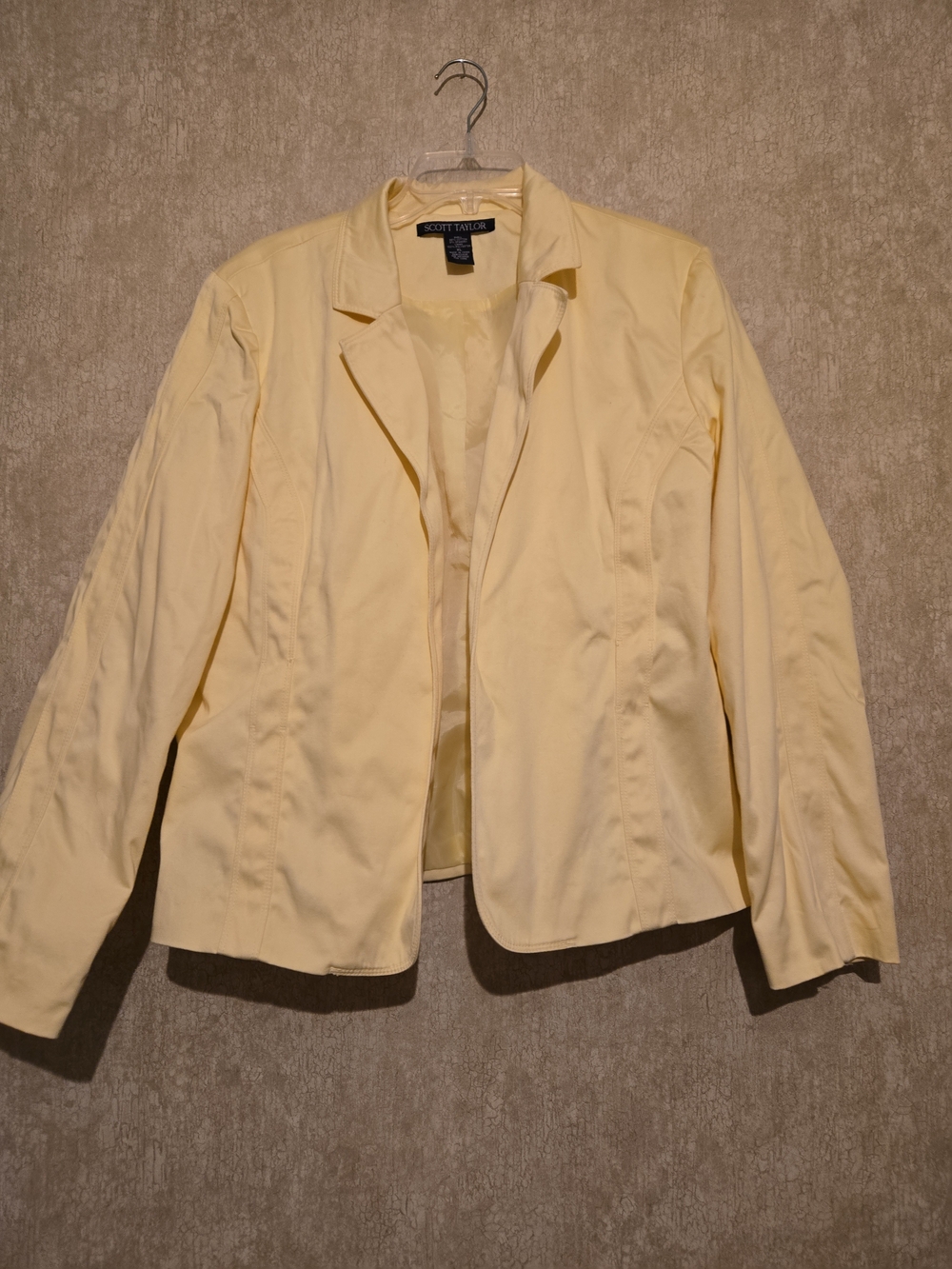 Scott Taylor Women's Light Yellow Open-Front Blazer